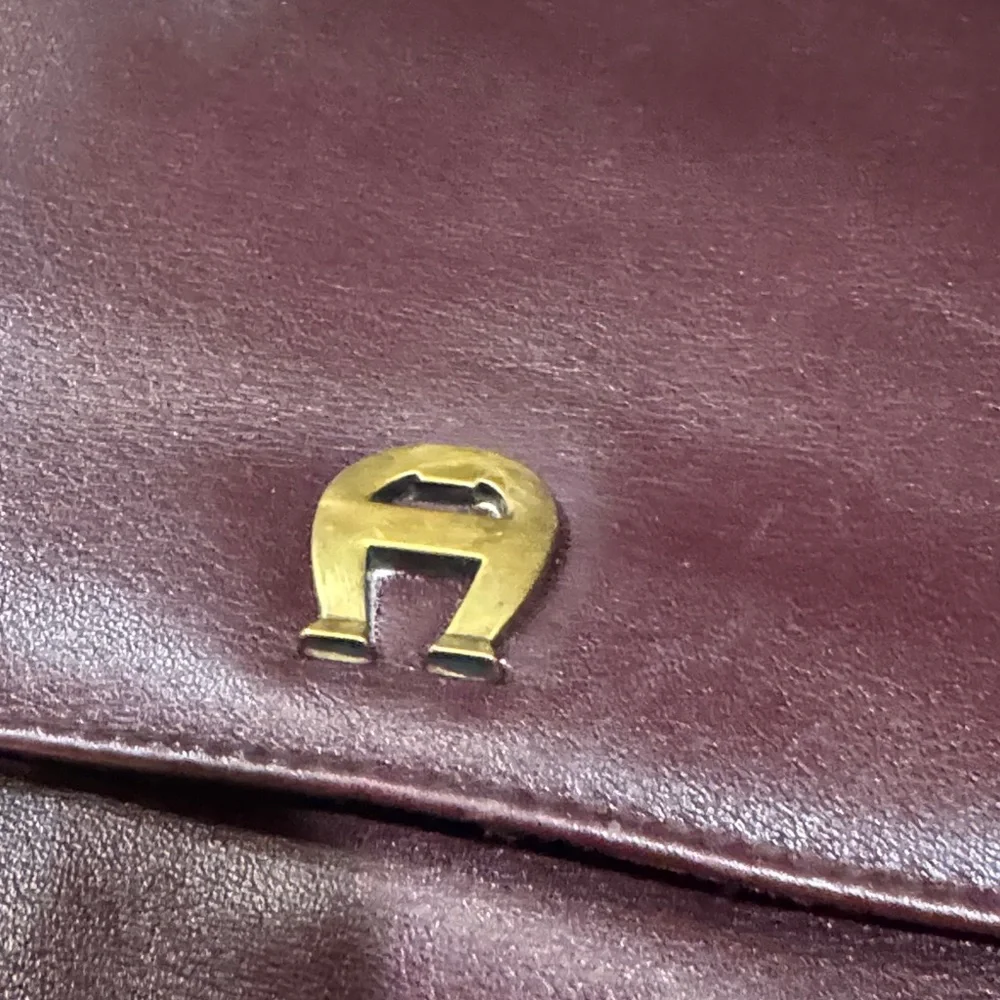 Etienne Aigner Dark Brown Leather Shoulder Bag - Picture 4 of 16